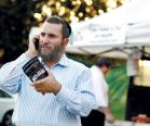 Rabbi Shmuley Boteach campaigning − unsuccessfully − in New Jersey