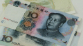 中国は人民元をドル、ユーロと並ぶ三大国際通貨にするための30年戦略を打ち立てている