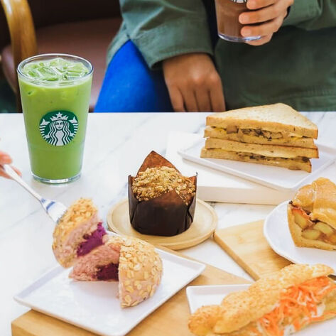 How Thailand Turns Into a Vegan Wonderland for 9 Days With Help From Starbucks and 7-Eleven