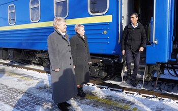 Rishi Sunak arrives by train in Kyiv ahead of his meeting with Volodymyr Zelensky